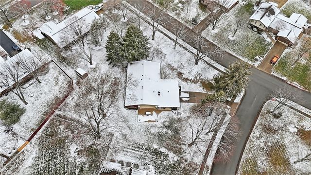 2000 Meadowside Lane, Dayton, OH 45458