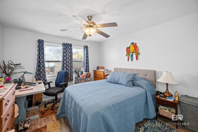 728 W Beach Boulevard 104, Gulf Shores, AL 36542