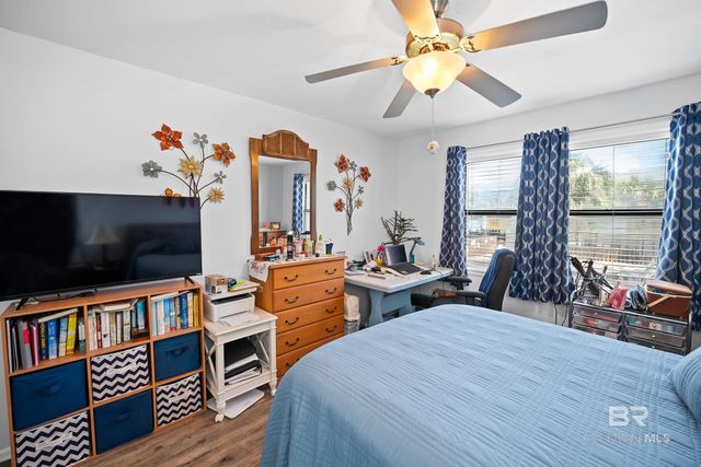728 W Beach Boulevard 104, Gulf Shores, AL 36542