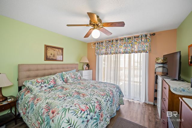 728 W Beach Boulevard 104, Gulf Shores, AL 36542