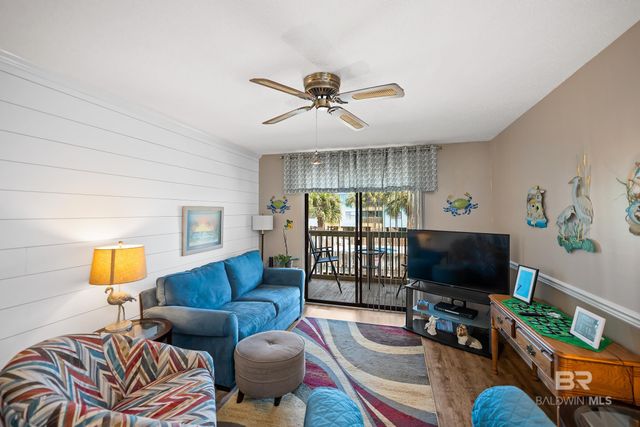 728 W Beach Boulevard 104, Gulf Shores, AL 36542