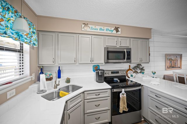 728 W Beach Boulevard 104, Gulf Shores, AL 36542