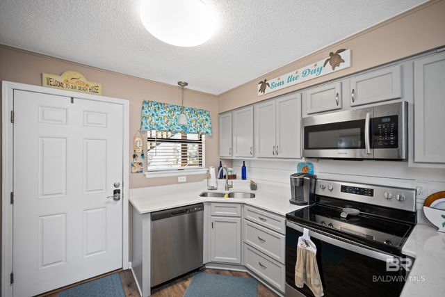 728 W Beach Boulevard 104, Gulf Shores, AL 36542
