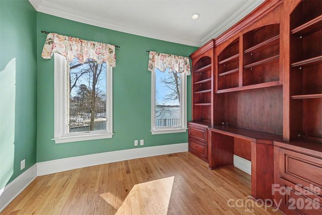 4526 Island Waters Drive, Denver, NC 28037