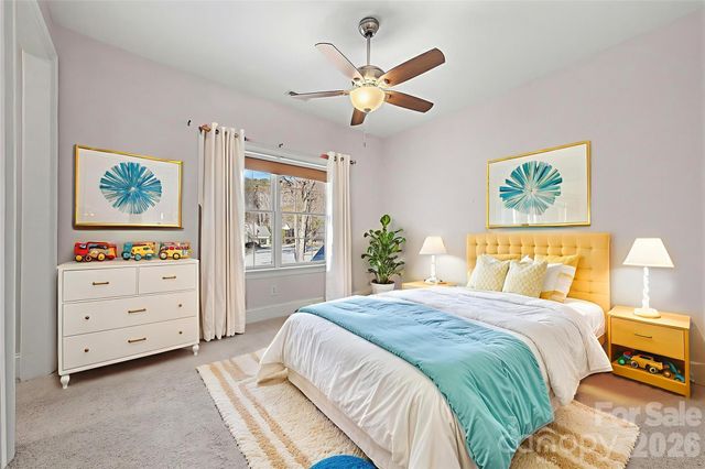 4526 Island Waters Drive, Denver, NC 28037