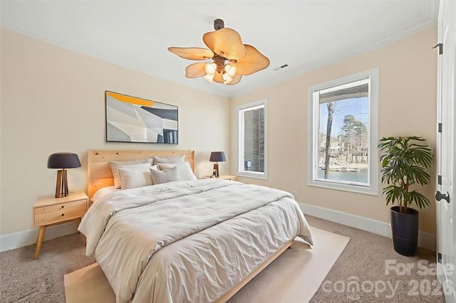 4526 Island Waters Drive, Denver, NC 28037