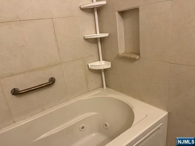 300 Winston Drive L 07, Cliffside Park, NJ 07010