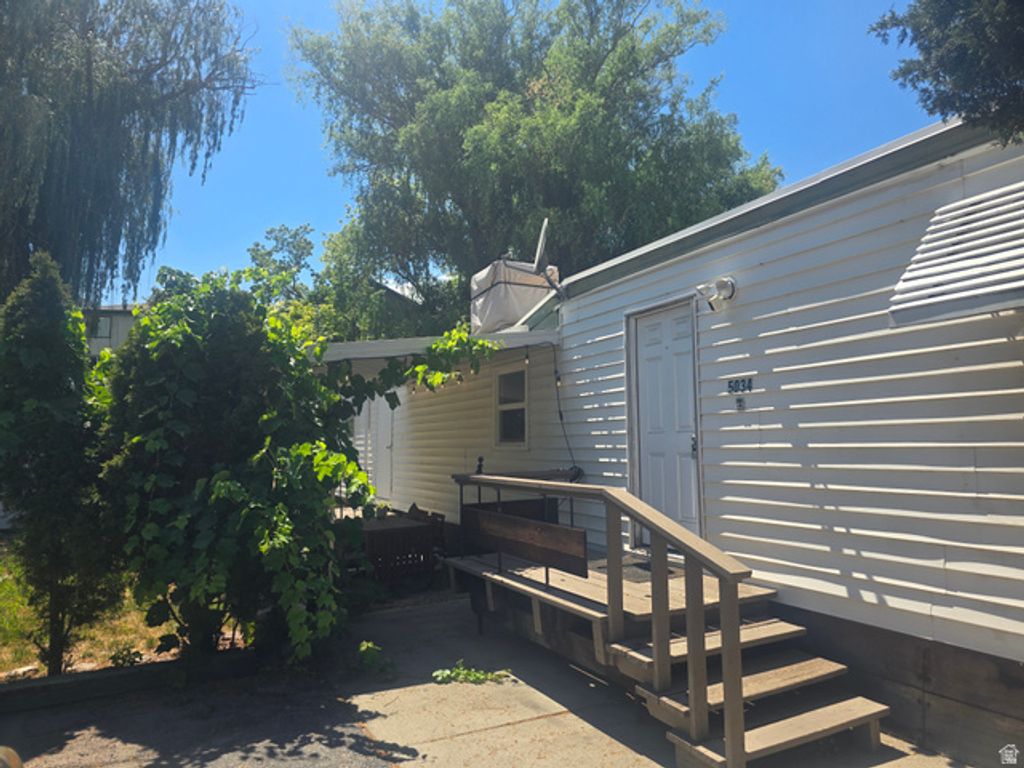 5034 S DEL RIO, Salt Lake City, UT 84117 — exterior