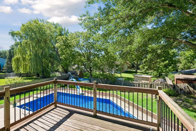 13881 Holyoke Lane, Apple Valley, MN 55124