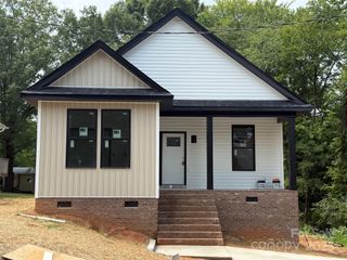 208 Malvern Drive SW, Concord, NC 28025