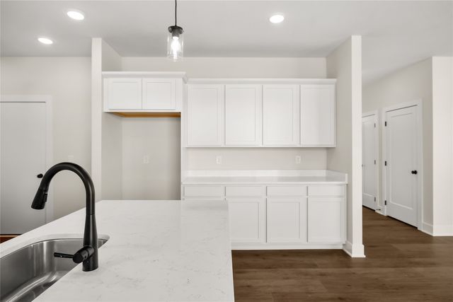 3120 NW 27th Circle, Ankeny, IA 50023