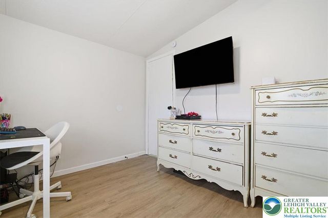 57 West Zimmer Drive, Lehigh Twp, PA 18088