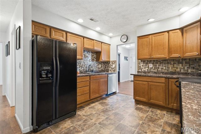 3200 West Boulevard, Belleville, IL 62221