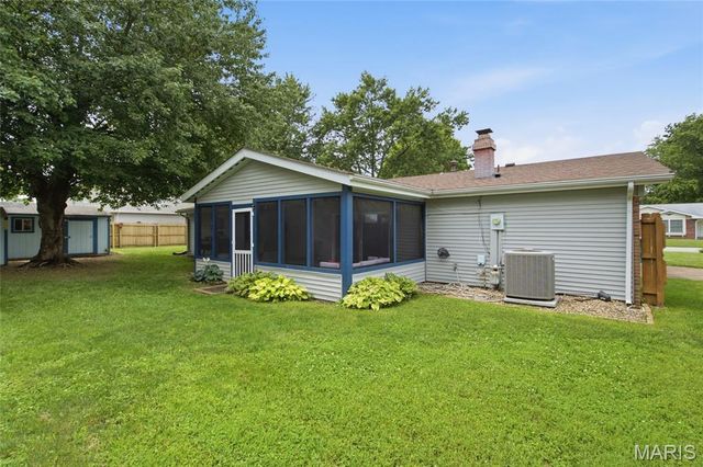 3200 West Boulevard, Belleville, IL 62221