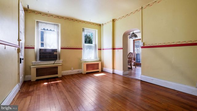 139 W MAIN ST, Silverdale, PA 18962