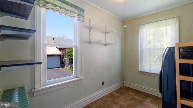 139 W MAIN ST, Silverdale, PA 18962