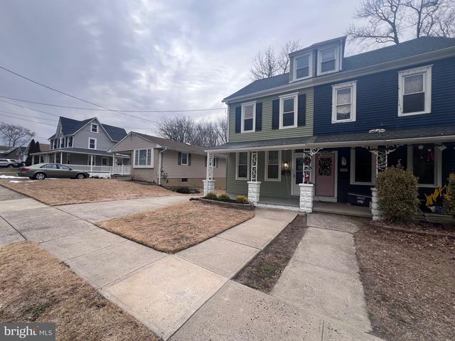 119 ALBANY AVE, Barrington, NJ 08007