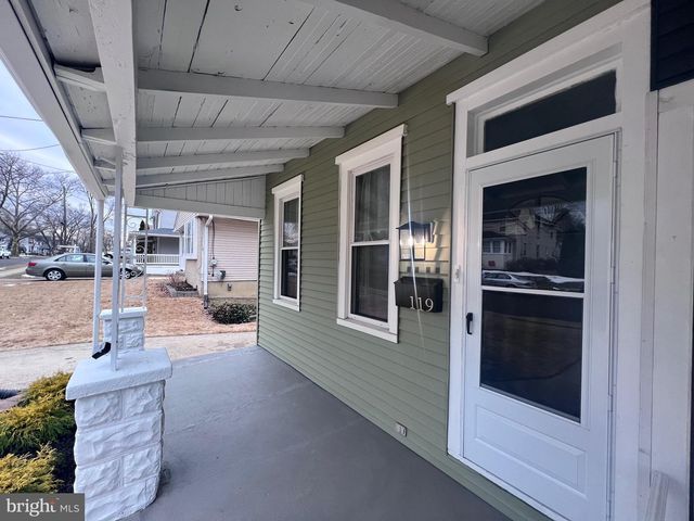 119 ALBANY AVE, Barrington, NJ 08007