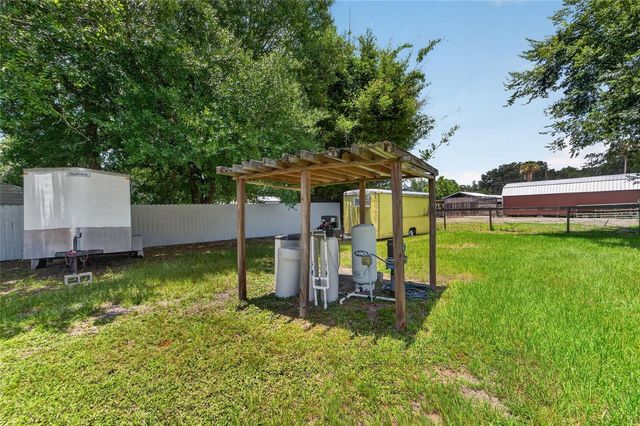 4637 1ST STREET NW, Lakeland, FL 33810