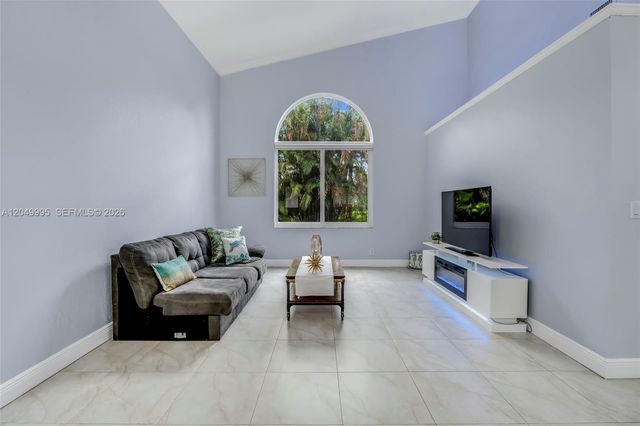 7569 Parkside Lane, Margate, FL 33063