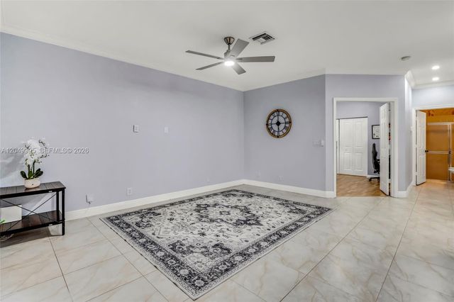 7569 Parkside Lane, Margate, FL 33063