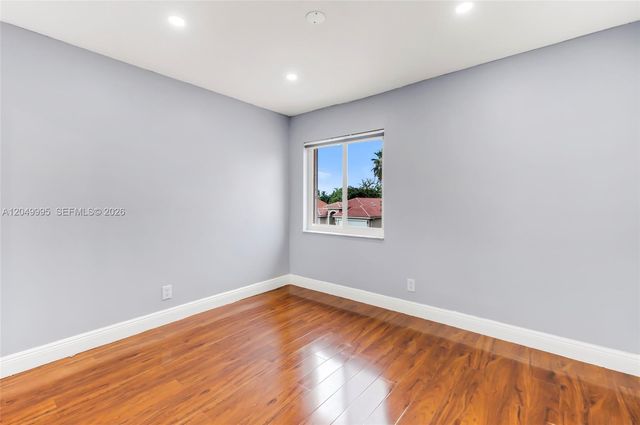7569 Parkside Lane, Margate, FL 33063