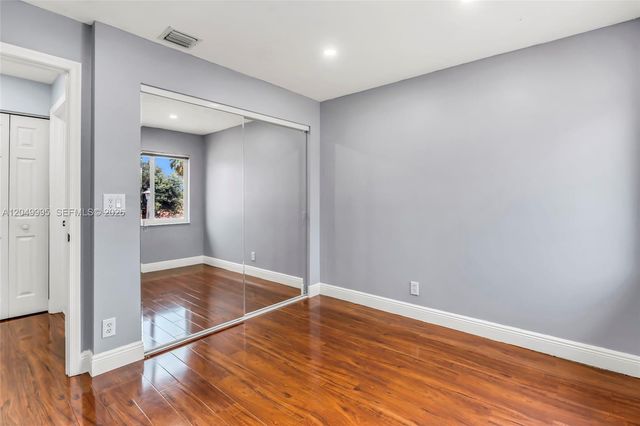 7569 Parkside Lane, Margate, FL 33063