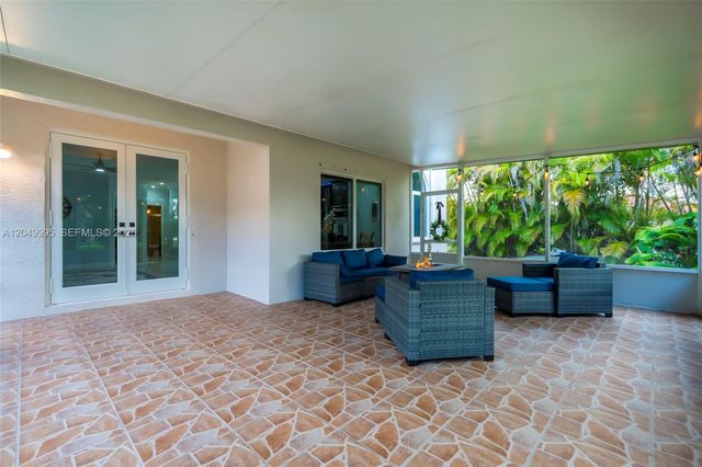 7569 Parkside Lane, Margate, FL 33063