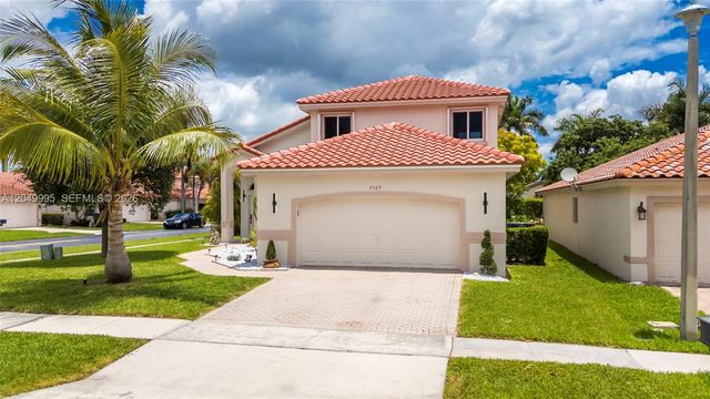 7569 Parkside Lane, Margate, FL 33063