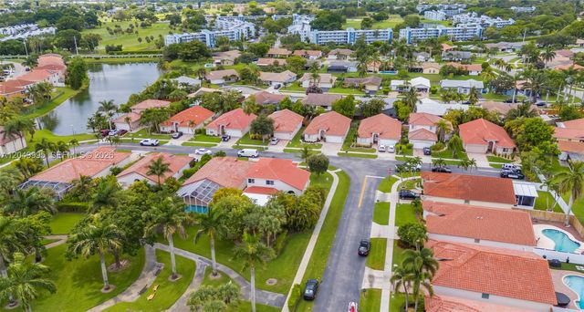 7569 Parkside Lane, Margate, FL 33063
