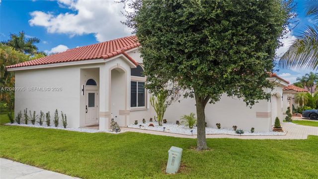 7569 Parkside Lane, Margate, FL 33063