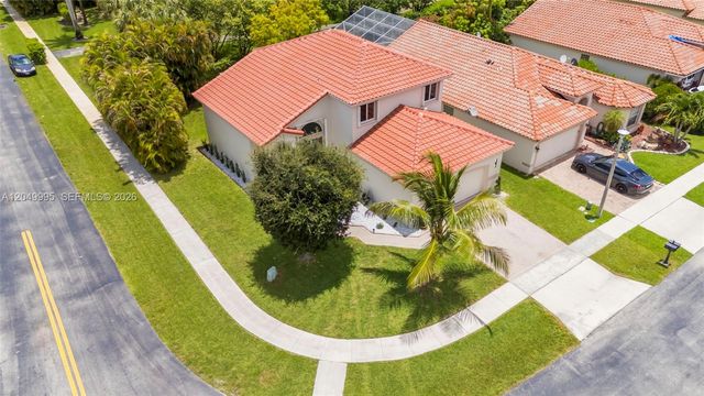7569 Parkside Lane, Margate, FL 33063