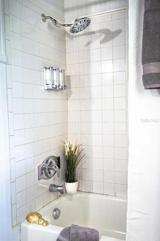 1013 22ND AVENUE N, St Petersburg, FL 33704