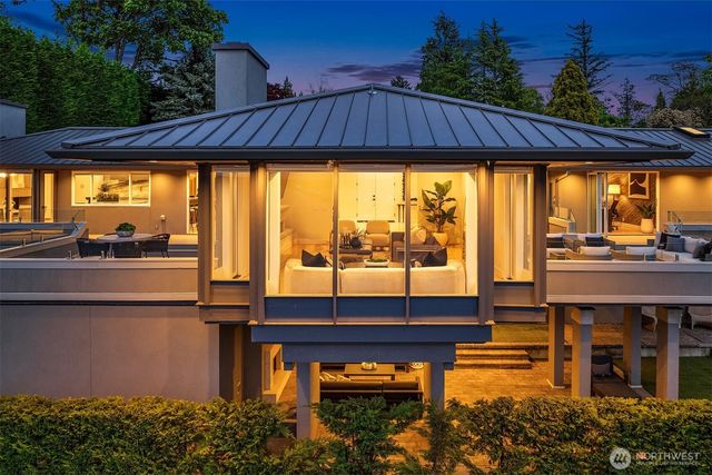 3223 Evergreen Point Road, Medina, WA 98039