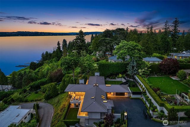 3223 Evergreen Point Road, Medina, WA 98039