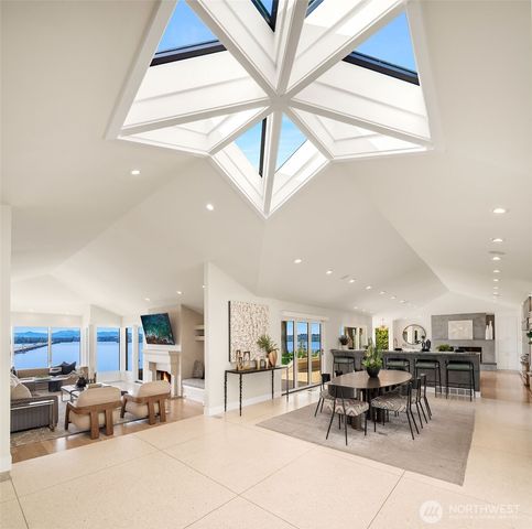 3223 Evergreen Point Road, Medina, WA 98039