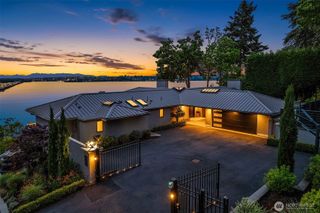 3223 Evergreen Point Road, Medina, WA 98039