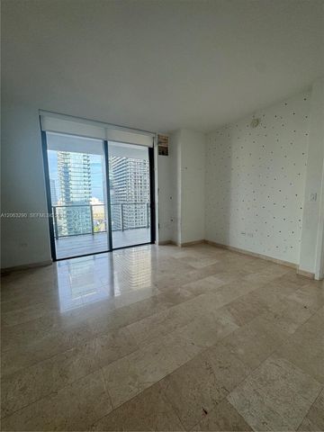 88 SW 7th St 2403, Miami, FL 33130