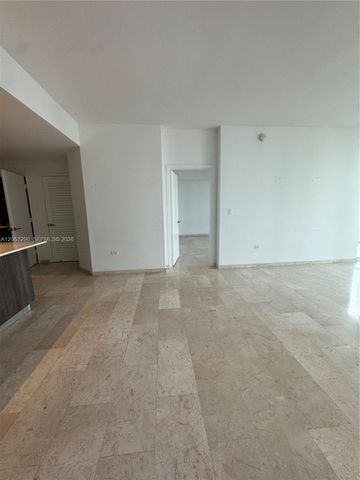 88 SW 7th St 2403, Miami, FL 33130