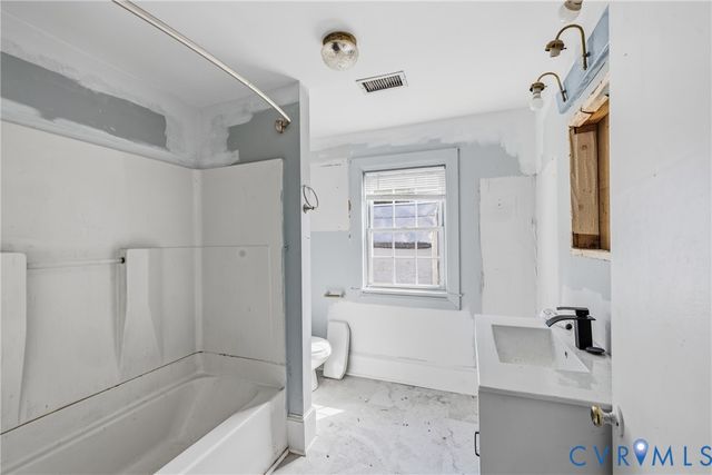 5317 Hickory Rd, Chesterfield, VA 23803