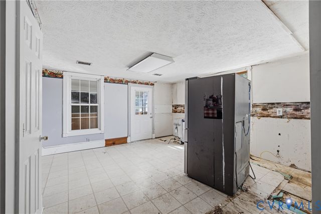 5317 Hickory Rd, Chesterfield, VA 23803