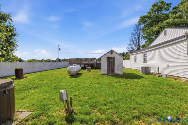 5317 Hickory Rd, Chesterfield, VA 23803