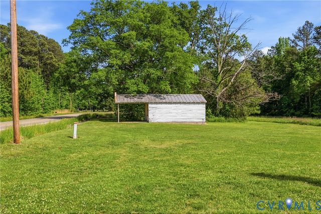 5317 Hickory Rd, Chesterfield, VA 23803