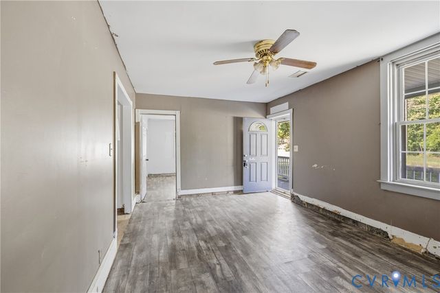 5317 Hickory Rd, Chesterfield, VA 23803