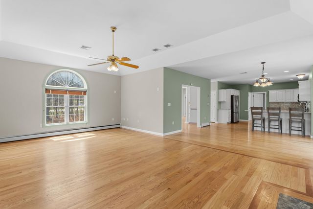 116 Fiddlehead Lane, Chester, NH 03036