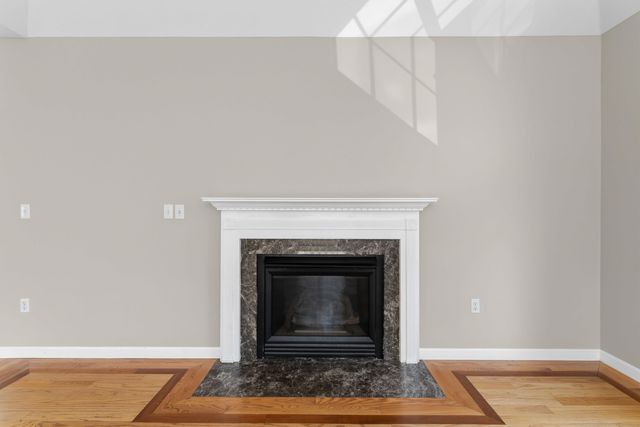 116 Fiddlehead Lane, Chester, NH 03036