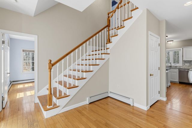 116 Fiddlehead Lane, Chester, NH 03036