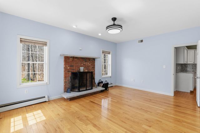 116 Fiddlehead Lane, Chester, NH 03036