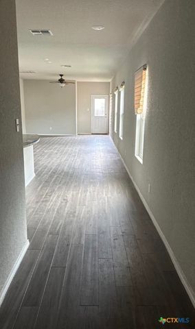 2417 Marty Way, Seguin, TX 78155