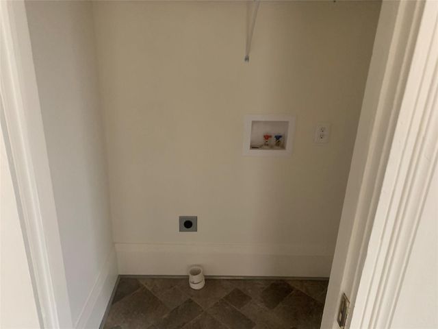 617 W Gandy Street, Denison, TX 75020